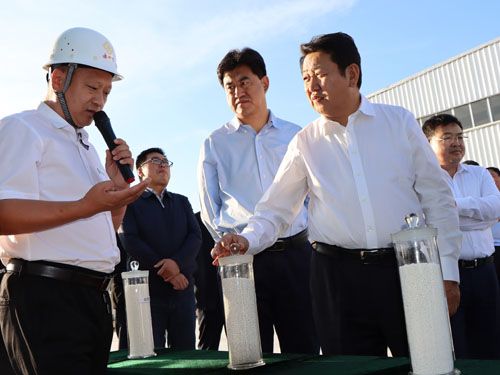 2020.09.23通遼市委書(shū)記馮玉臻市長(zhǎng)郭玉峰開(kāi)魯縣委書(shū)記趙長(zhǎng)勇來(lái)公司參觀(guān)考察 2020.09.23通遼市委書(shū)記馮玉臻市長(zhǎng)郭玉峰開(kāi)魯縣委書(shū)記趙長(zhǎng)勇來(lái)公司參觀(guān)考察